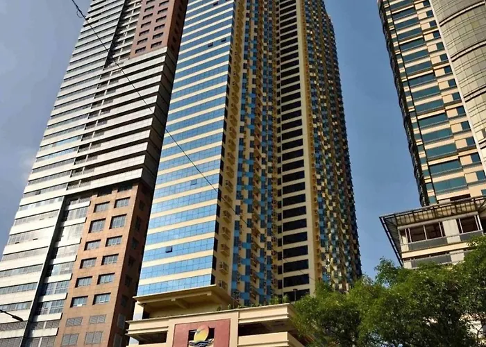 Grand Riviera Condotel Near St Lukes Medical Center Holiday home Manila